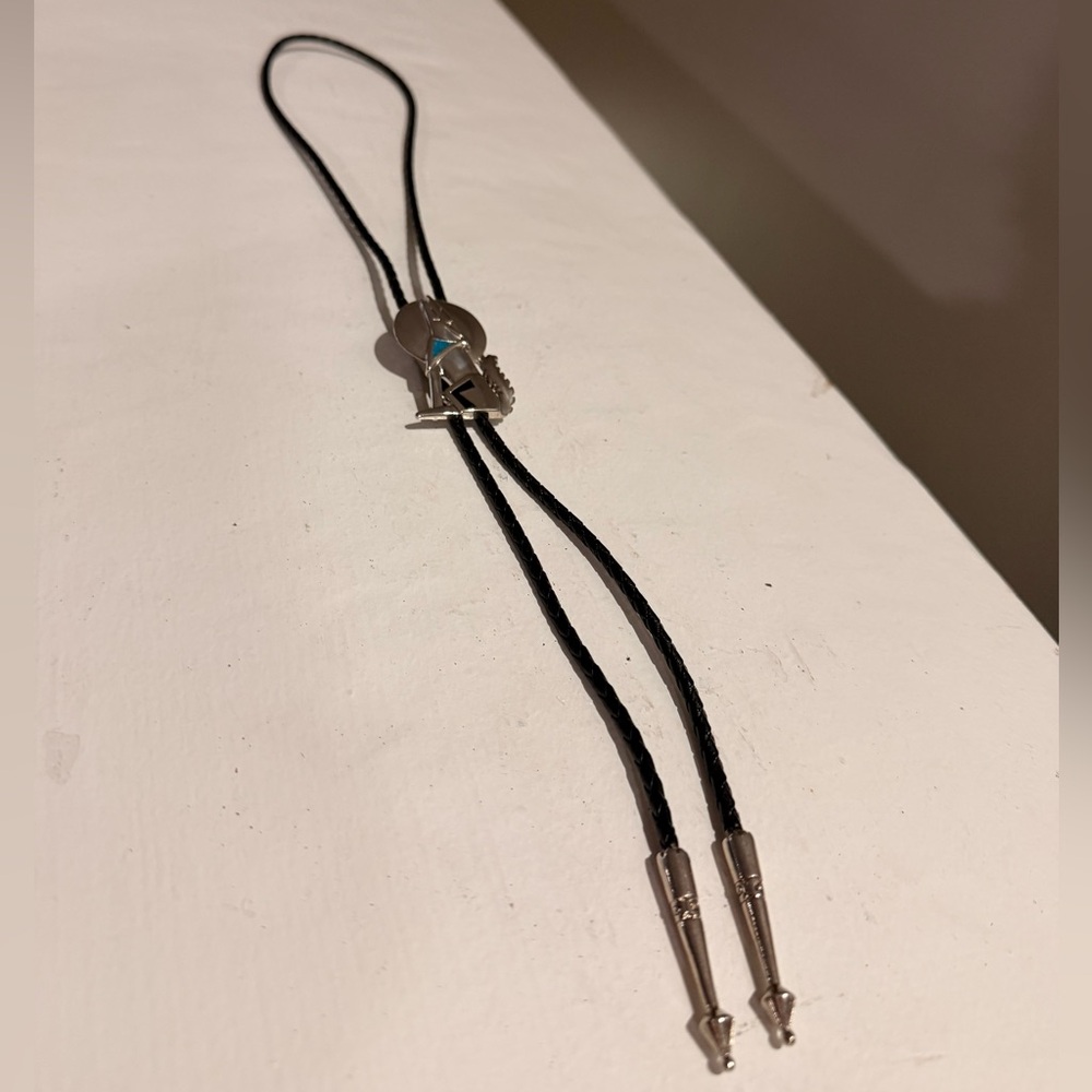 Vintage Wolf Bolo Tie Silver Tone Turquoise Inlay Western Leather Cord Signed